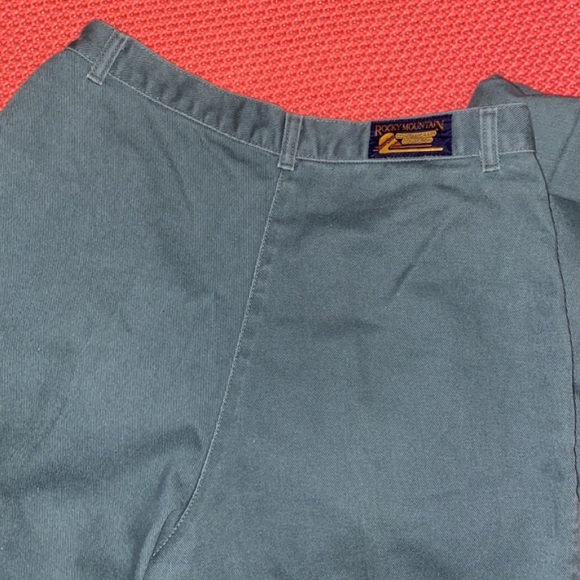 Vintage Rockies contemporary collection - Picture 3 of 4